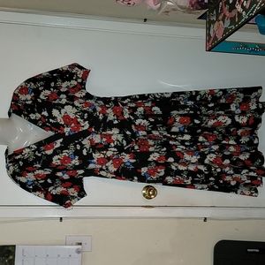 Hell Bunny Vixen dress floral red black white v neck short sleeve belted retro